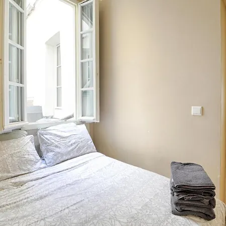 Servandoni - Heart Of Saint Germain Des Pres - Location Appartement Paris