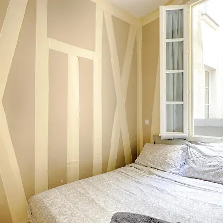 Servandoni - Heart Of Saint Germain Des Pres - Location Appartement Paris